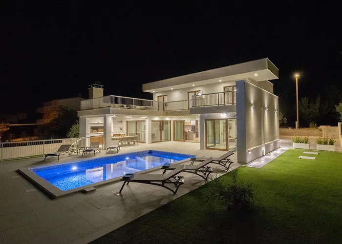 Villa Mood Private Pool Sauna Playground Near Split Trogir Villa *